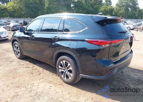 2021 Toyota Highlander Xle from USA, damaged, VIN 5TDGZRAH4MS051596